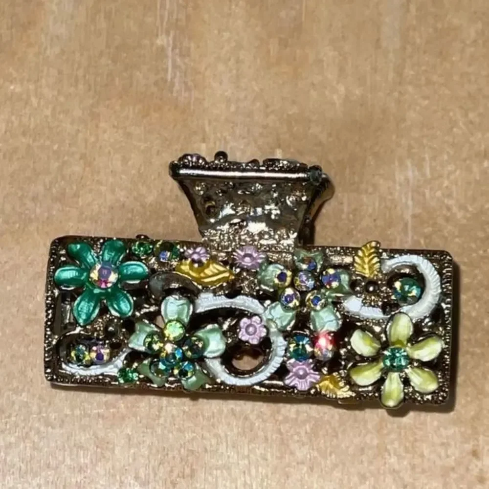 Vintage Rhinestone Hair Clip